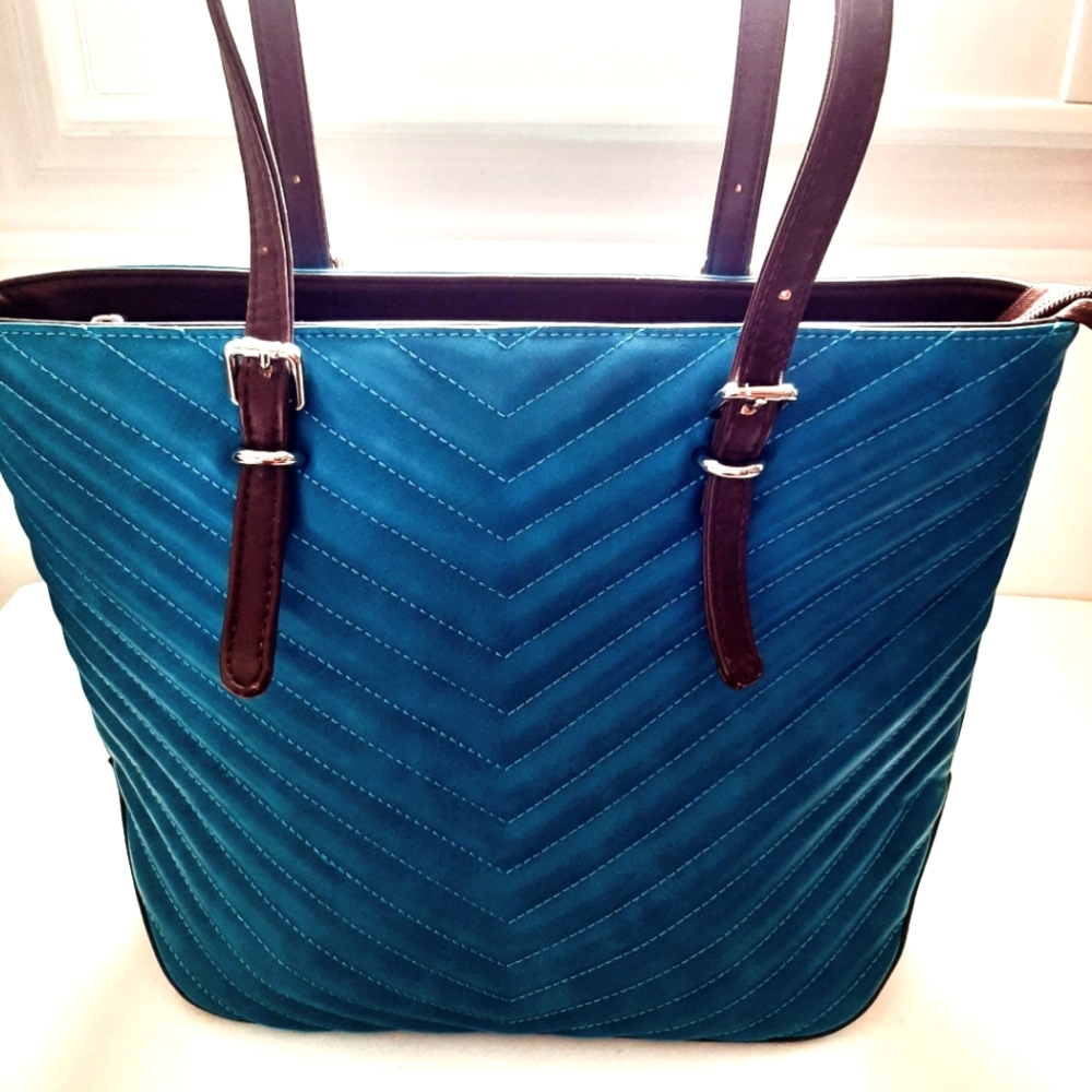 SQ Tote Shoulder Bag